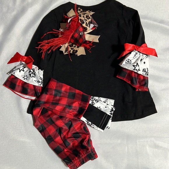 Don’t stop believing Christmas outfit - Picture 7 of 7